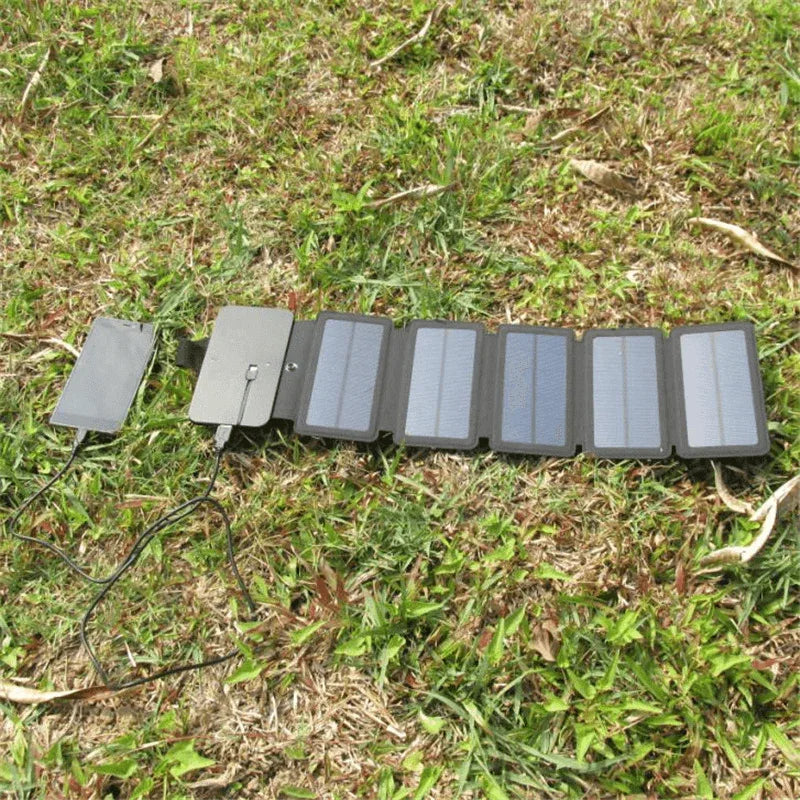 SunVolt™ Portable Solar Charger – Your Outdoors Power Source for Adventurers Anywhere, Anytime - Montero Milan