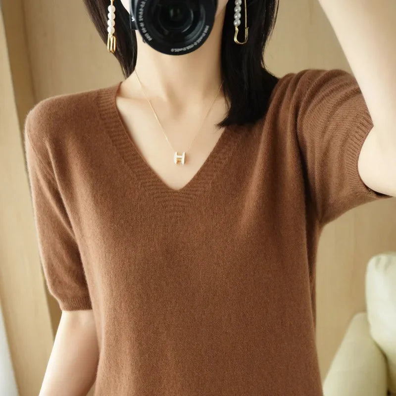 Spring/Summer 2025 Ladies Sweater Pullover Solid Color V-neck Half-sleeved Knitted Cashmere Sweater Thin Casual Top