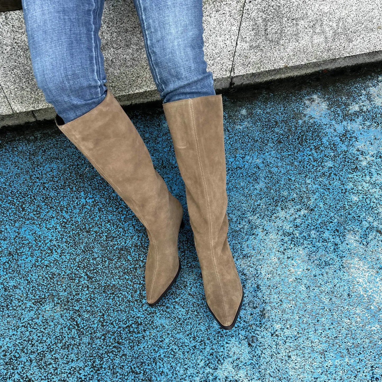 QUTAA Fashion Winter Women Knee High Boots Cow Suede Autumn Shoes Pointed Toe Buckles Chunky High Heels Motorcycle Boots 34-43