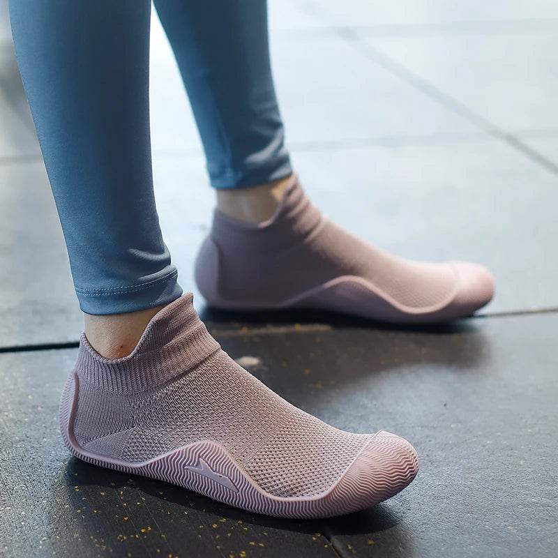 Lightweight Barefoot Grip Shoes - Montero Milan