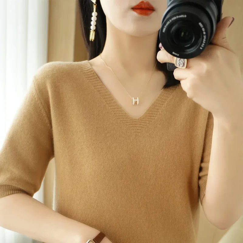 Spring/Summer 2025 Ladies Sweater Pullover Solid Color V-neck Half-sleeved Knitted Cashmere Sweater Thin Casual Top
