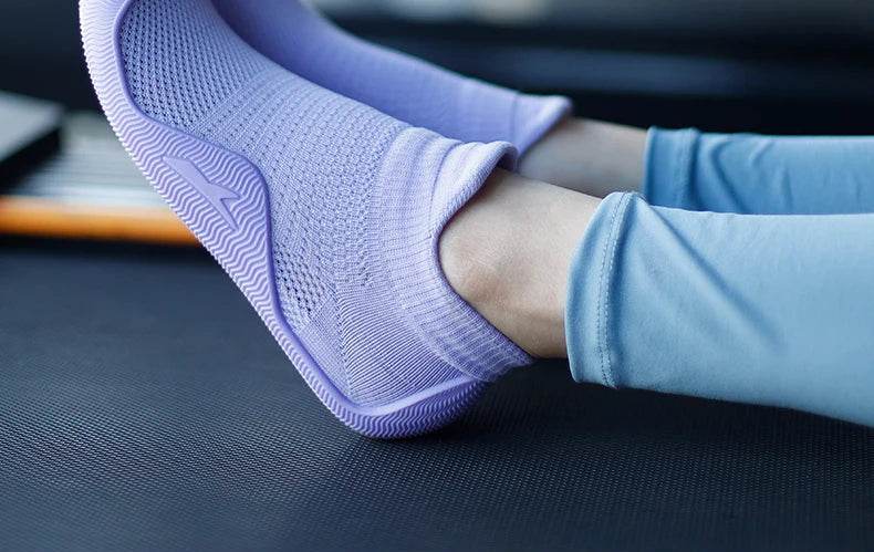 Lightweight Barefoot Grip Shoes - Montero Milan