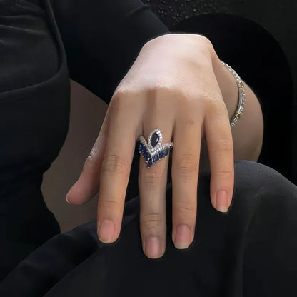 Premium and exquisite crown shaped design water droplet sapphire rings for women luxurious wedding silver 925 blue ring jewelry