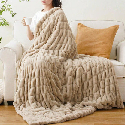 Luxury Faux Fur Throw Blanket