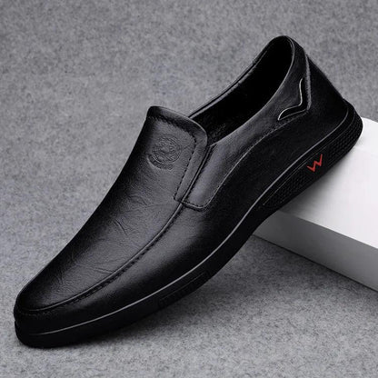 CLOHOO Men's Business Casual Shoes Handmade Layered Cowhide Rubber Bottom Leather Footwear for Office And Leisure