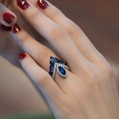 Premium and exquisite crown shaped design water droplet sapphire rings for women luxurious wedding silver 925 blue ring jewelry