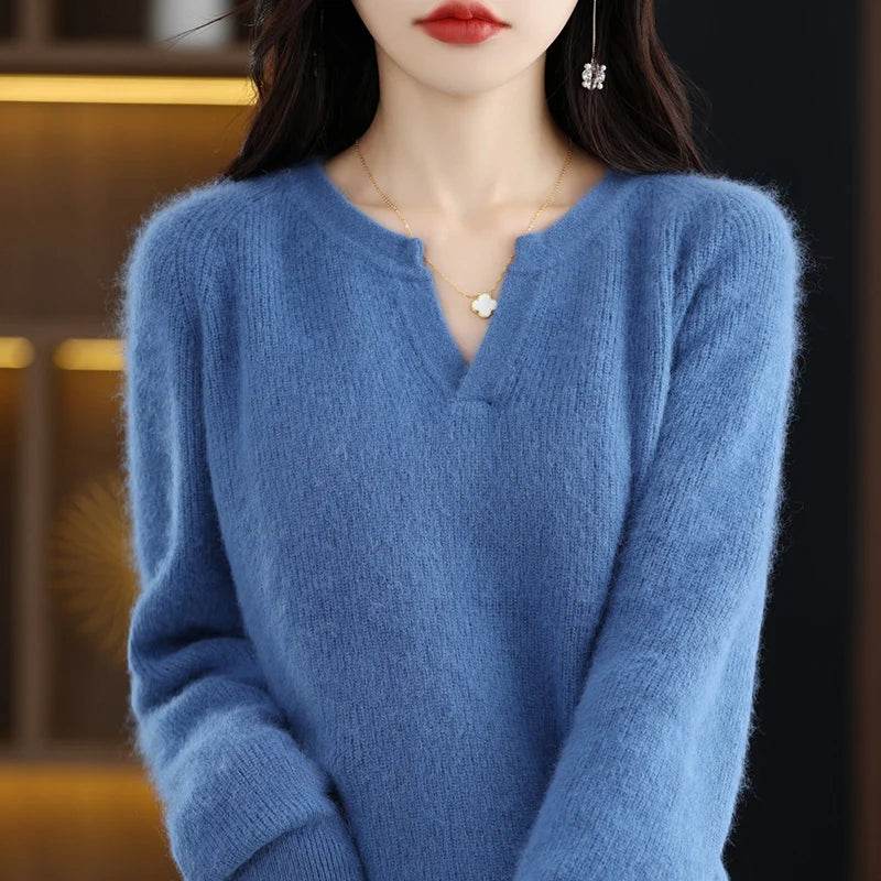 Elegant V-Neck Mink Cashmere Sweater - Montero Milan