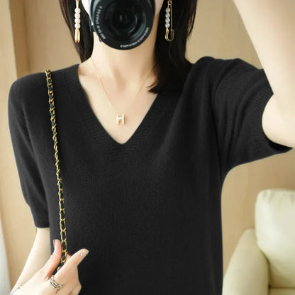 Spring/Summer 2025 Ladies Sweater Pullover Solid Color V-neck Half-sleeved Knitted Cashmere Sweater Thin Casual Top
