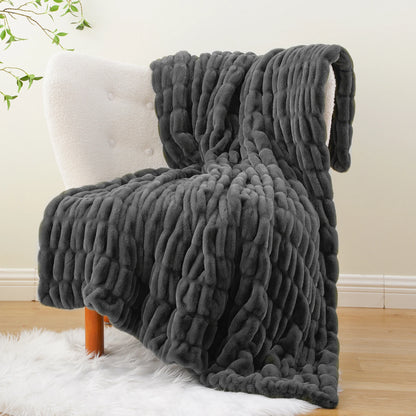 Luxury Faux Fur Throw Blanket
