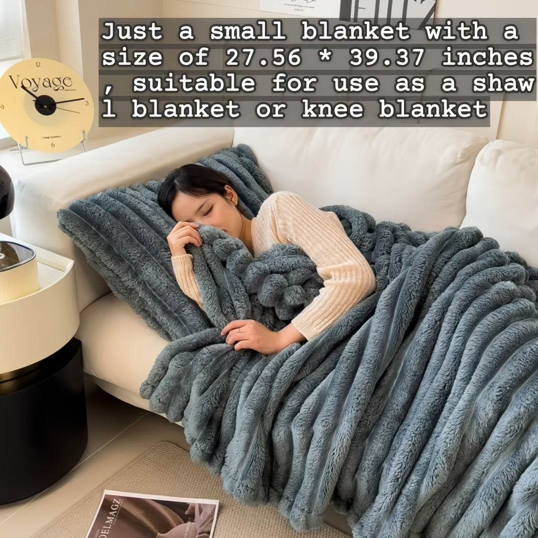 Luxe Faux Rabbit Fur Throw Blanket - Montero Milan