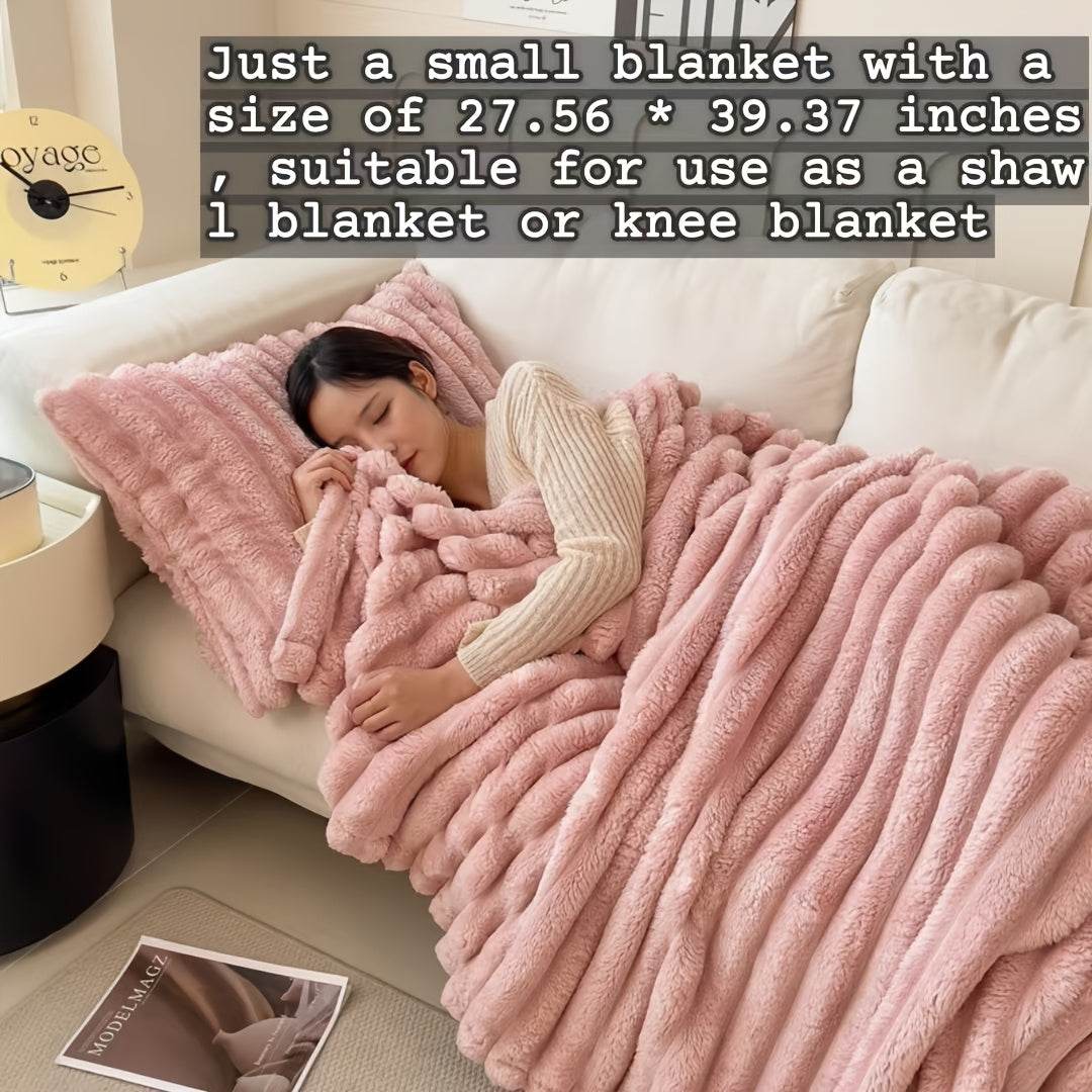 Luxe Faux Rabbit Fur Throw Blanket - Montero Milan