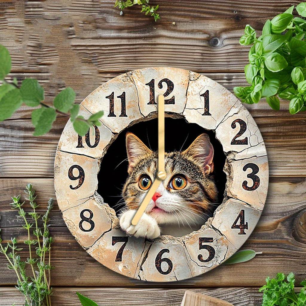 Charming Silent Cat Wall Clock Easy Hanging Decor - Montero Milan