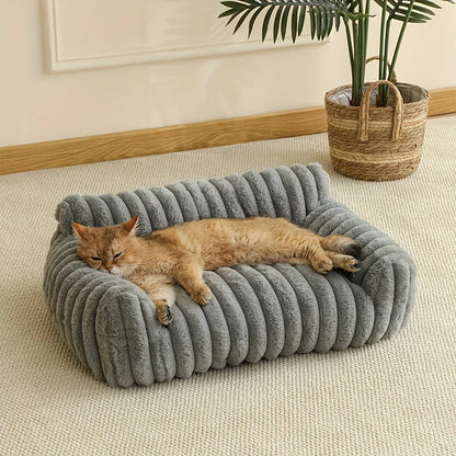 Comfortable Cat Sofa, Cute Soft Cat Bed, Breathable Cat House, Sleeping Basket for All Sizes of Cats, Suitable for All Seasons, Comfortable Pet Bed, Modern Pet Furniture