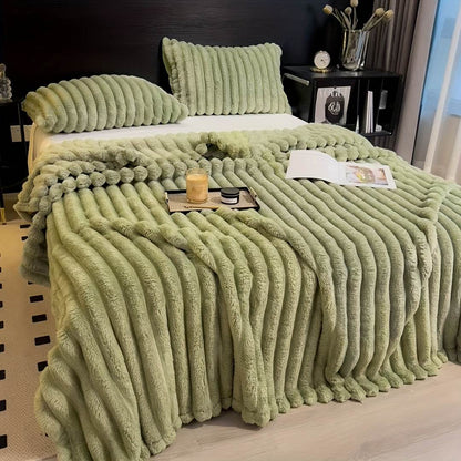 Luxe Faux Rabbit Fur Throw Blanket - Montero Milan