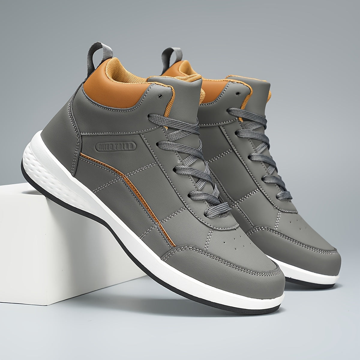 Vorvio™ High-Top Outdoor Shoes