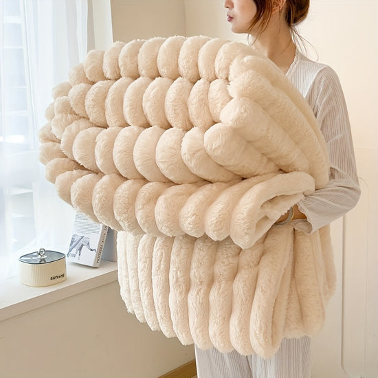 Luxurious Faux Rabbit Fur Throw Blanket  Soft Warm  Cozy for Couch Bed Office and Travel  Versatile AllSeason Gift Christmas present